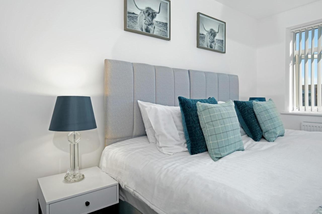 St Martins 2 Bedroom Apartments In Ruislip By 360 Stays Екстериор снимка