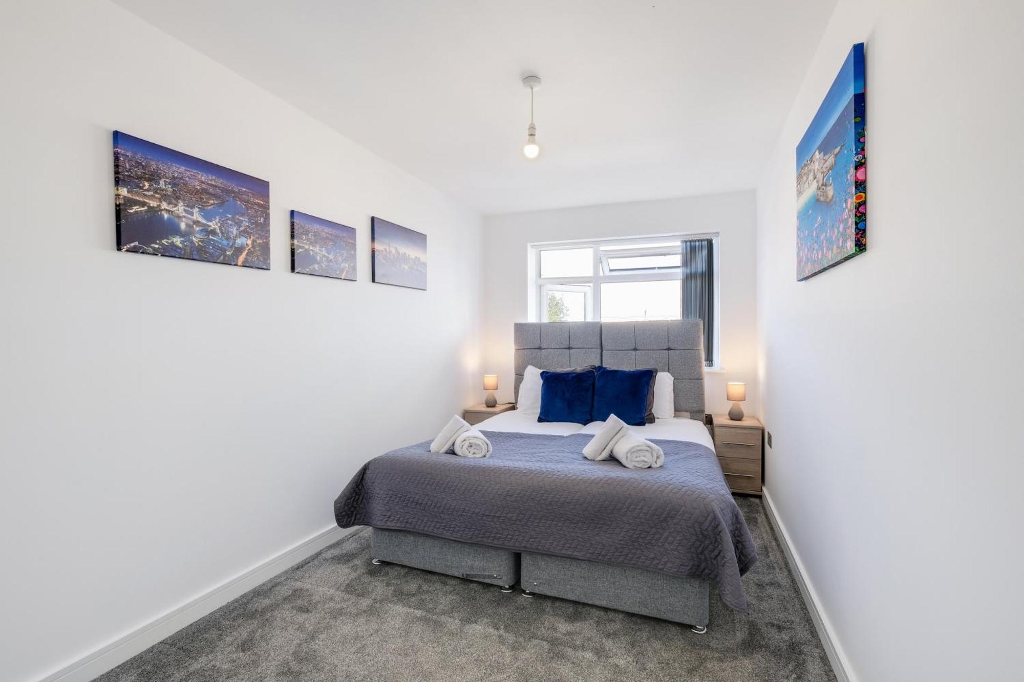 St Martins 2 Bedroom Apartments In Ruislip By 360 Stays Екстериор снимка